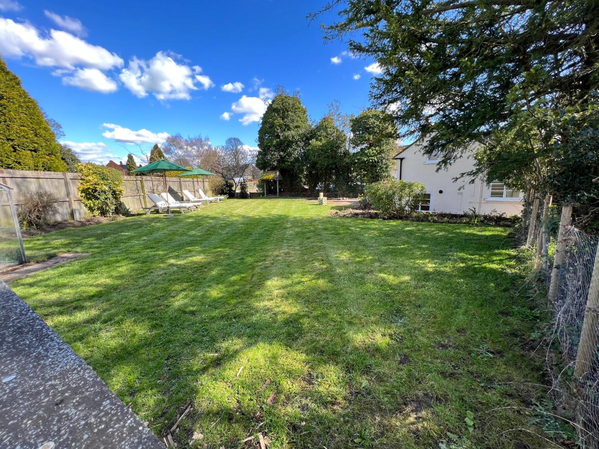 Luxury Cottage With Garden Bredon エクステリア 写真